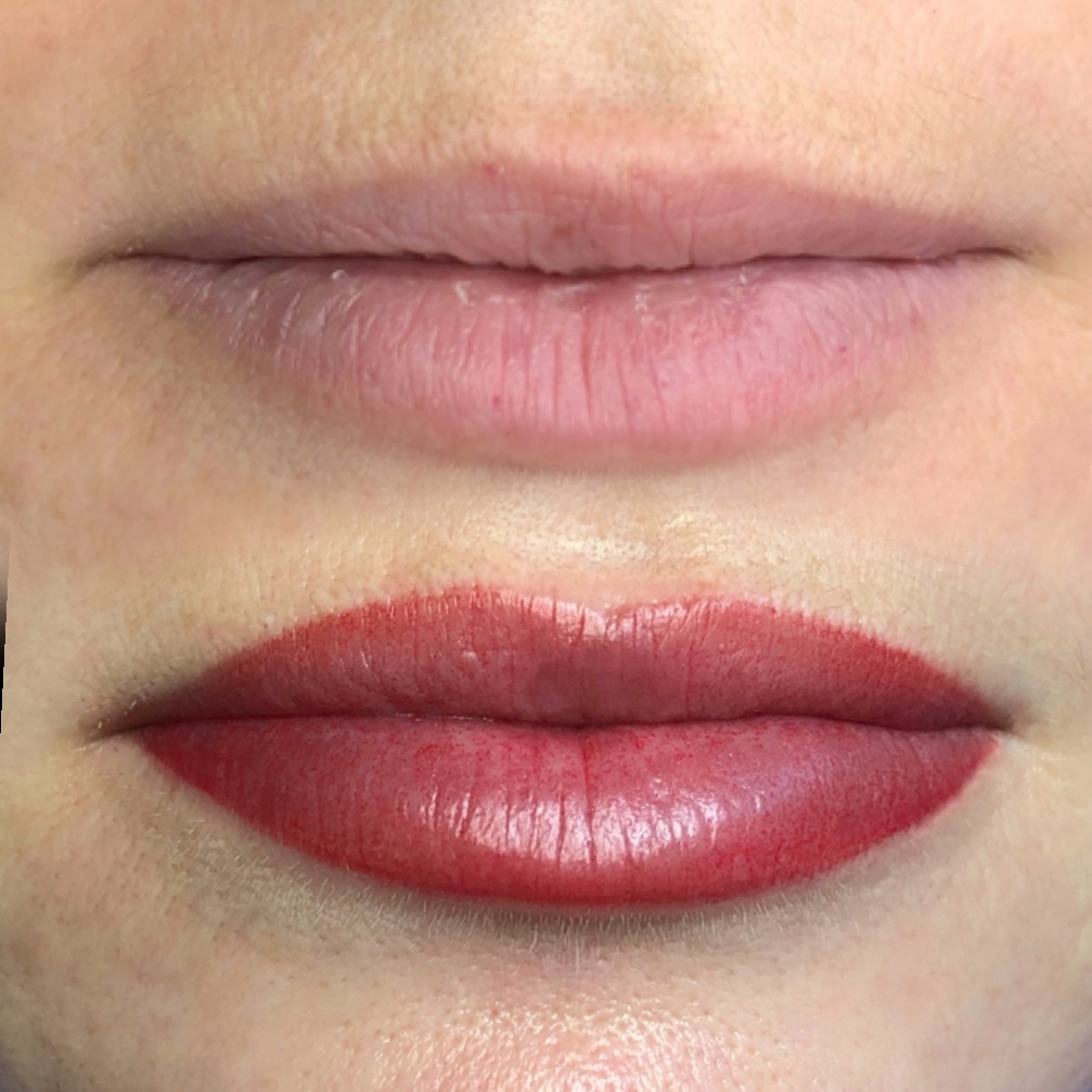 Акварельний татуаж губ помадний, фото - Майстер татуажу Юлія Словіковська