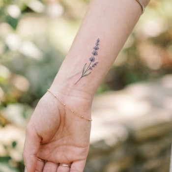 Тату на запястье цветные минимализм, фото - Тату мастер Юлия Данилович