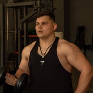 Фитнес тренер Василь Щерба на Barb.ua