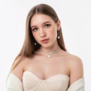 Мастер маникюра Альона Землякова на Barb.ua