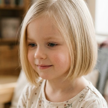 Стрижка каре детская для девочки, фото - Парикмахер София Болотина