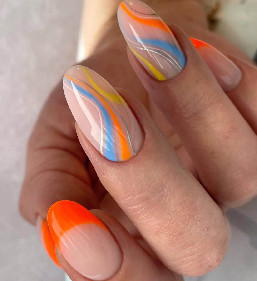 Помаранчевий манікюр блакитний френч, фото - Майстер манікюру Ірина Сиротюк