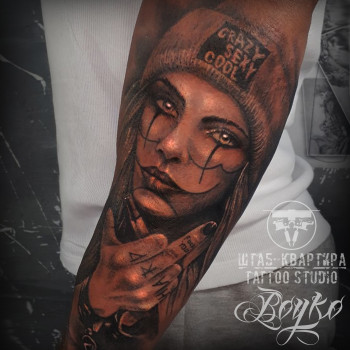 Фото с портфолио Штаб-Квартира Tattoo Studio