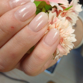 Нюдовий манікюр весна тілесний, фото - Майстер манікюру Анастасія Рудич
