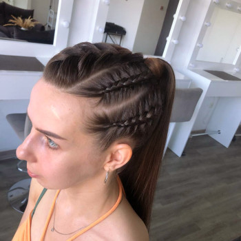 Прическа высокий хвост, фото - Преподаватель курсов красоты Елена Соседко