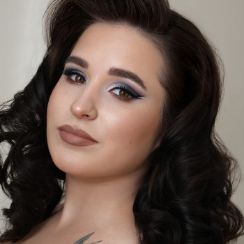 Вечірній макіяж для карих очей на день народження, фото - Викладач курсів краси Елена Соседко