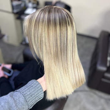 Блонд із темним корінням аіртач, фото - Перукар Ольга Кравченко