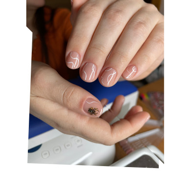 Покриття базою, розпис, фото - Майстер манікюру Марина Пешкова