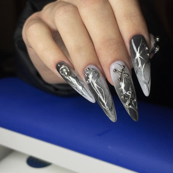 нарощення на тіпси