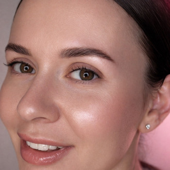 Ламінування вій та брів у Києві на Осокорках