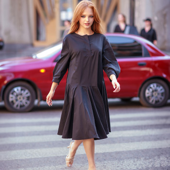 Ділова фотосесія у сукні вулична, фото - Фотограф Геннадій Лебедєв