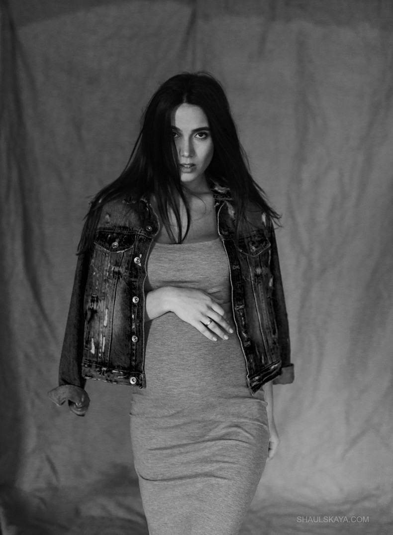 Фотосесія вагітності у студії індивідуальна, фото - Весільний фотограф Анна Шаульская