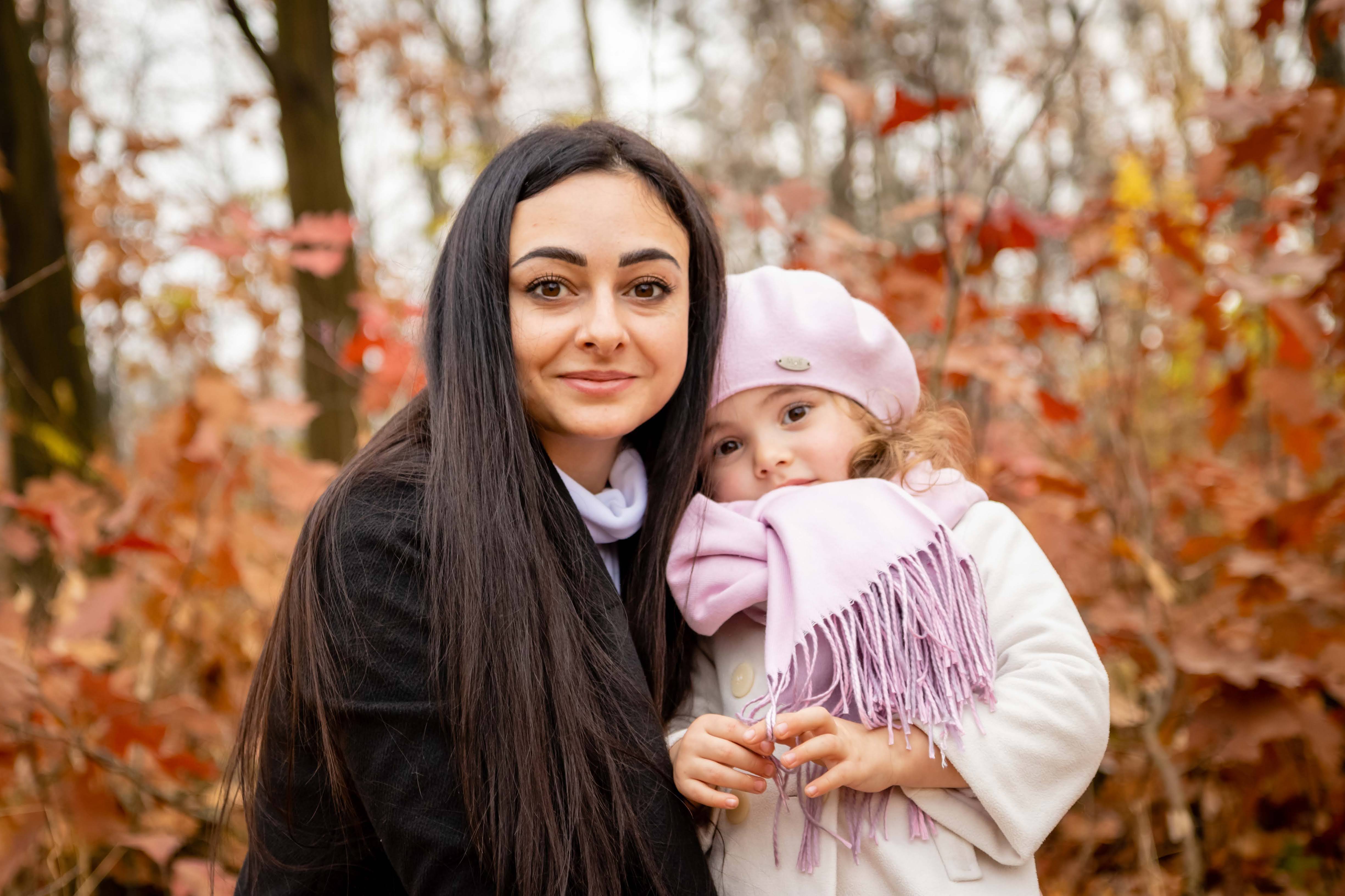 Осіння фотосесія на природі мама донька, фото - Фотограф Надія Струлева
