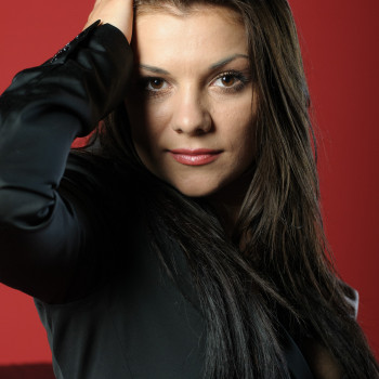 Жіноча фотосесія в студії ,портретна фотосесія Суми, модельна фотозйомка у Сумах, фото - Фотограф Ігор Денисенко