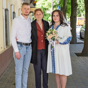 Фотосесія весільна Суми ,портретна фотосесія Суми, сімейна фотозйомка у Сумах