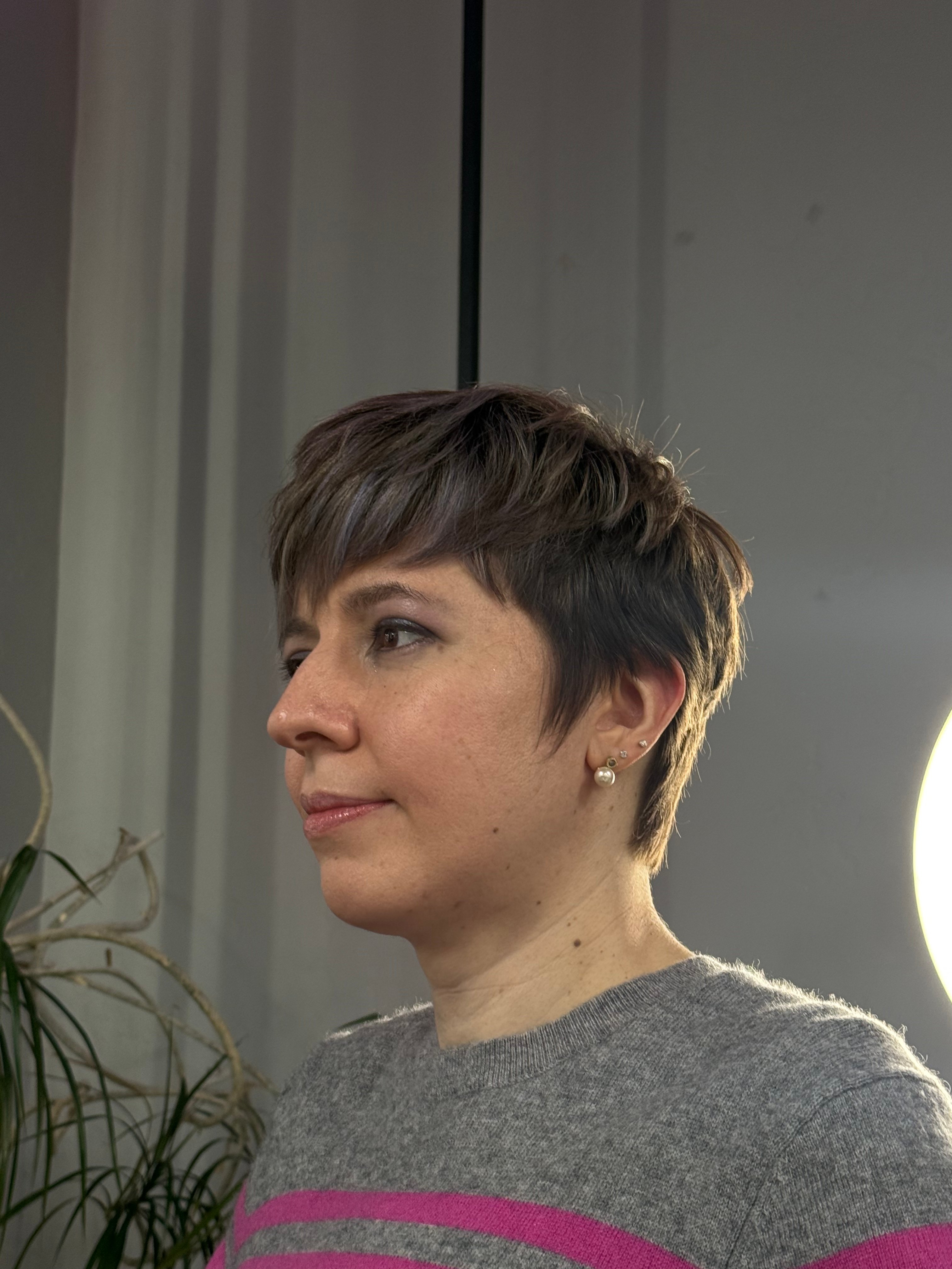 Стрижка піксі коротка жіноча боб, фото - Перукар Володимира Вигуляр