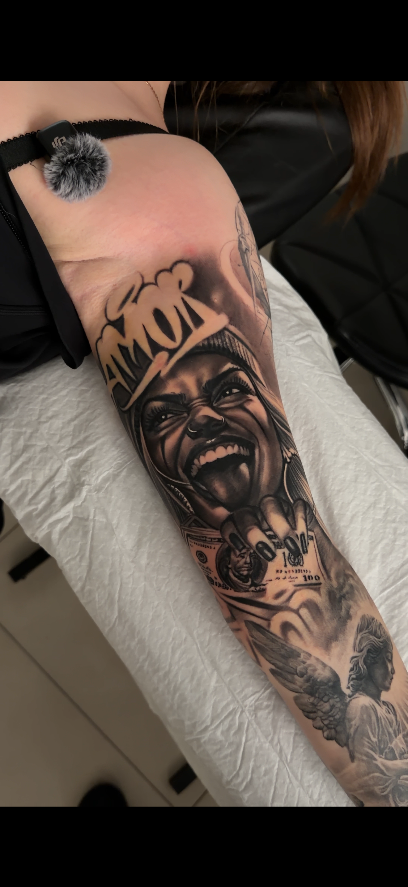 Для дівчат на руці передпліччі, фото - Тату салон Free Art Tattoo