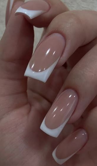 Французький манікюр френч гелевий, фото - Майстер манікюру Дар'я Базилевська