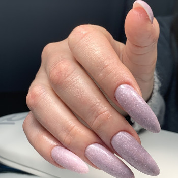 Нюдовий манікюр з блискітками мигдаль, фото - Майстер манікюру Анна Домбровська