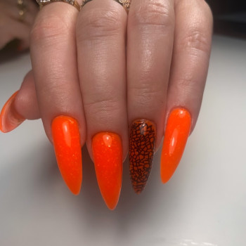 Оранжевый маникюр неоновый с принтами, фото - Мастер маникюра Анна Домбровская