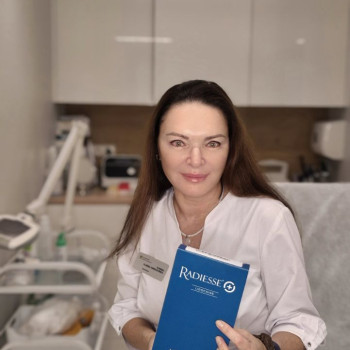 Radiesse один из самых изученных препаратов в инъекционной косметологии.Великолепный прогнозируемый результат с долгосрочным эффектом.