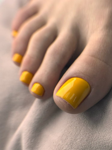 Педикюр красивый летний, фото - Студия красоты MMM Beauty Salon