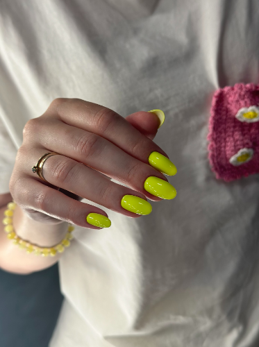 Для дівчат на пальцях кольорові, фото - Салон краси MMM Beauty Salon