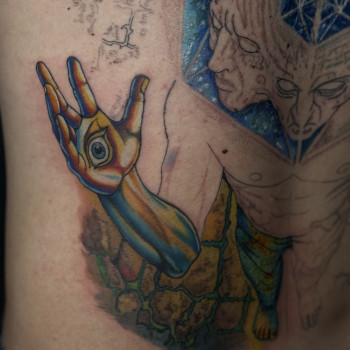 Фото с портфолио Tattoo Code