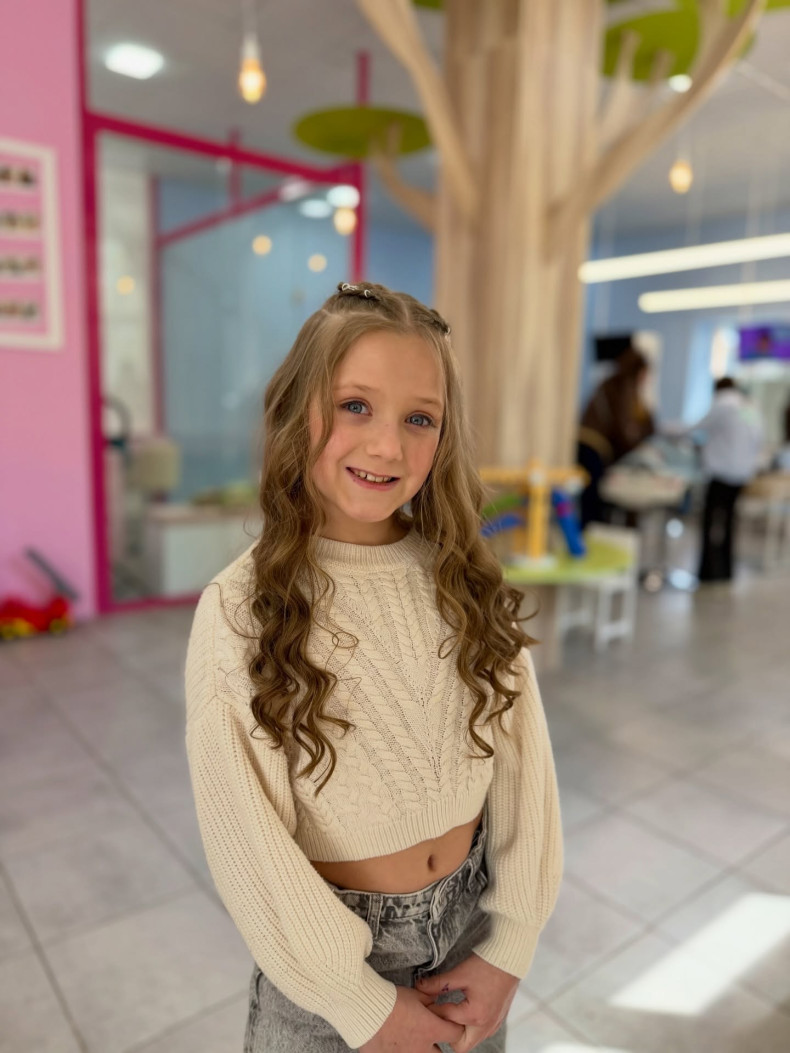 Стрижка на длинные волосы женская для девочки, фото - Салон красоты Barber Kids