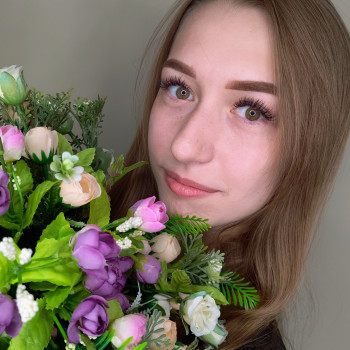 Нарощування вій