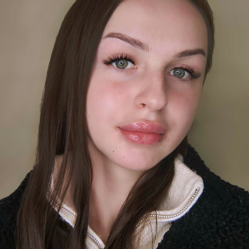 Нарощування вій