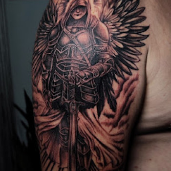 Фото с портфолио Tattoo Code