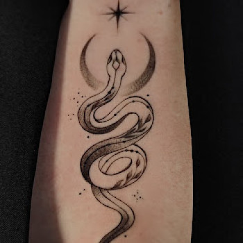 Фото с портфолио Tattoo Code
