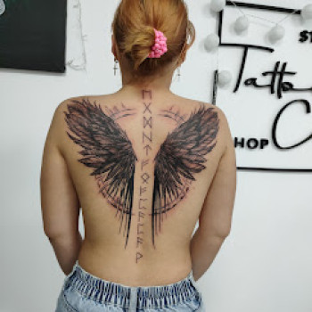 Фото с портфолио Tattoo Code