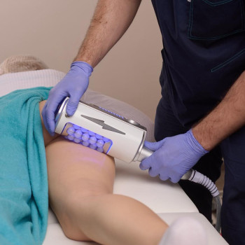 Фото с портфолио Asaulenko Clinic