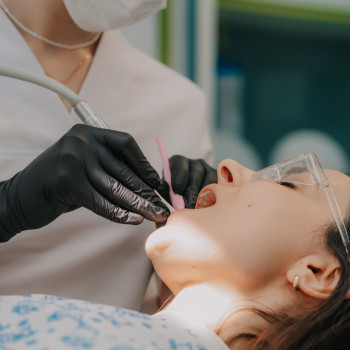 Фото с портфолио Dental Home