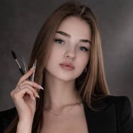 Бровист Крістіна Босак на Barb.ua