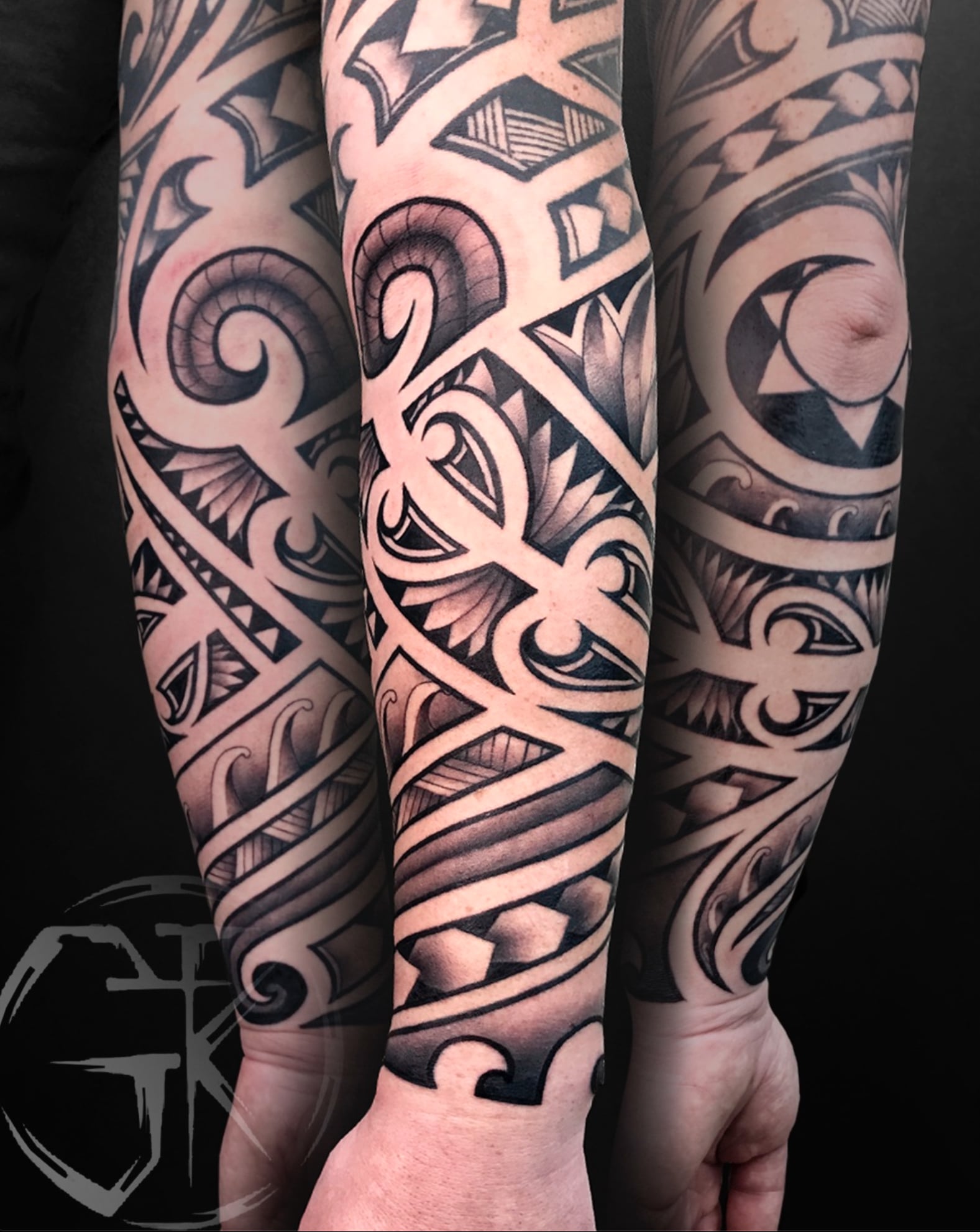 Для хлопців на руці рукав, фото - Тату салон Tattoo hub