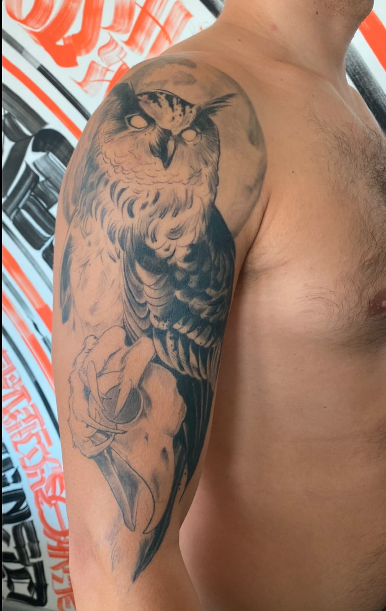 Мужские на руке череп, фото - Тату салон Tattoo hub