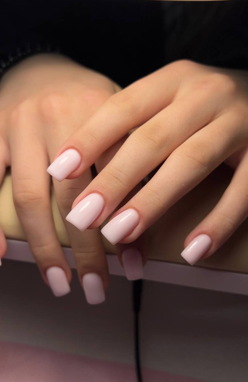 Ніжний манікюр рожевий на квадратні нігті, фото - Студія краси Beauty for you