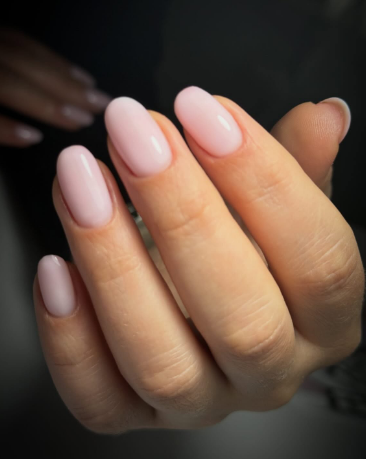 Нежный маникюр нюдовый розовый, фото - Ногтевая студия Batik Nails