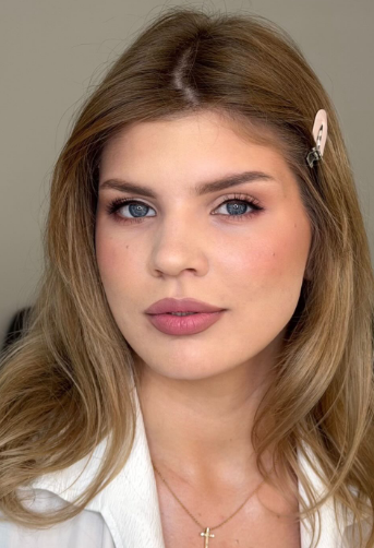 Легкий макияж нюдовый нежный, фото - Студия красоты RM Glow Beauty Studio