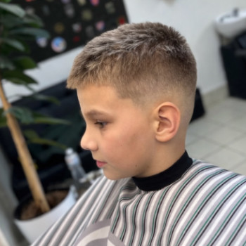 Фото с портфолио Proof Barbershop