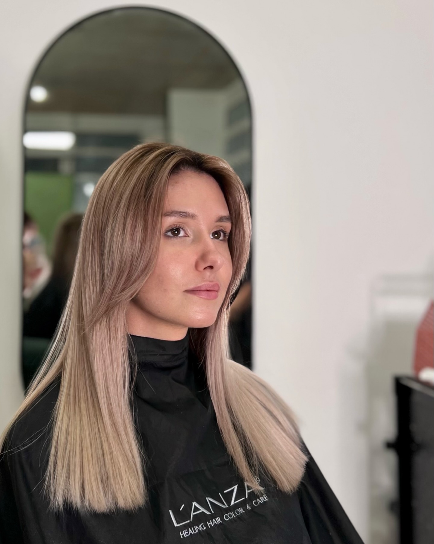 Стрижка на длинные волосы женская многослойная, фото - Студия красоты Your Beauty Space