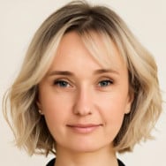 Мастер маникюра Елена Бобыляк на Barb.ua