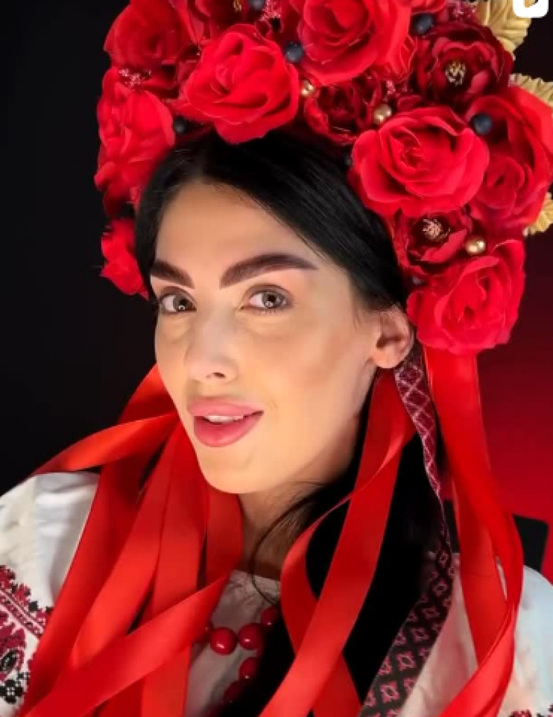 Фотосесія у студії портретна в українському стилі, фото - Студія краси LAVANDA Beauty Studio