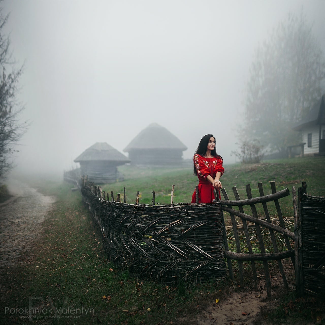 Фотосесія на природі містична в українському стилі, фото - Фотограф Валентин Порохняк