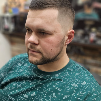 Дніпро Короленко 15