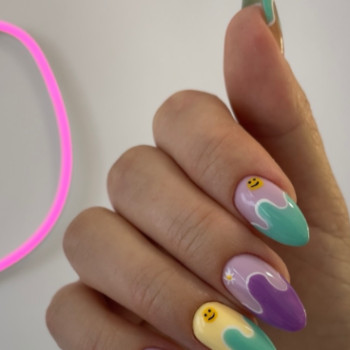 Фото с портфолио Kris Nails Studio