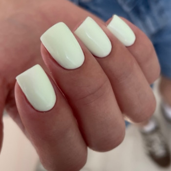Фото с портфолио Kris Nails Studio